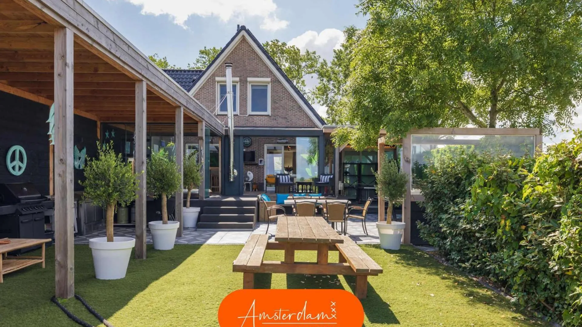 펜션 Amsterdam Group Stay - Jacuzzi, Sauna & Cinema 즈와넨버그