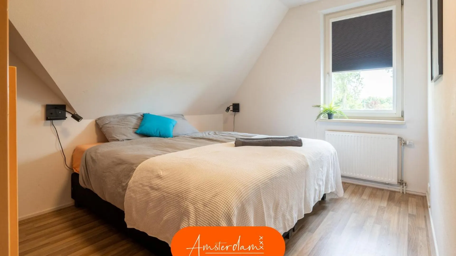 Amsterdam Group Stay - Jacuzzi, Sauna & Cinema ズワーネンブルク 別荘